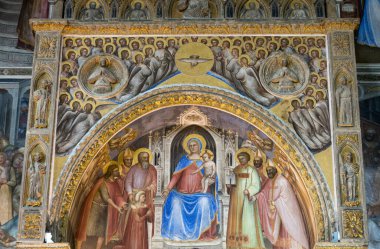 Duomo vaftizhane veya Giusto de Menabuoi (1375-1376) tarafından Santa Maria Assunta Katedrali freskler. Padua. İtalya.