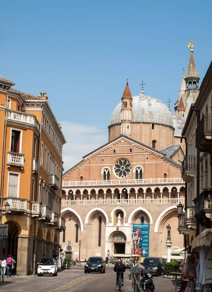 Basilica di sant'antonio da padova, i padua, Italien. — Stockfoto