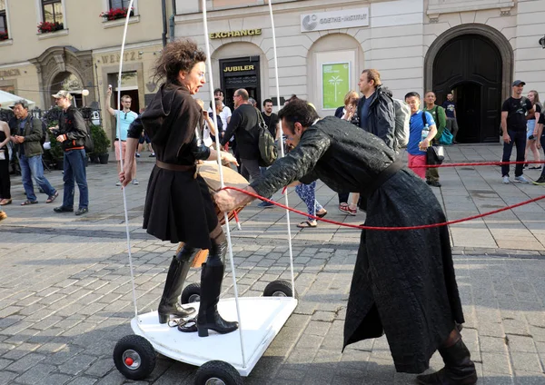 International Festival of Street Theaters in Cracow, Poland.  An Odyssey Towards New Shores  a street parade — Stock Photo, Image