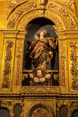  Madeira Funchal Sao Pedro kilise iç. Portekiz