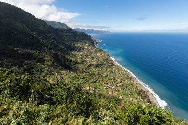 Madeira, Portekiz Kuzey kıyısında üzerinde bakış açısı