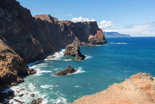 Bela paisagem na Ponta de São Lourenco, parte oriental da Madeira, Portugal. — Fotografia de Stock