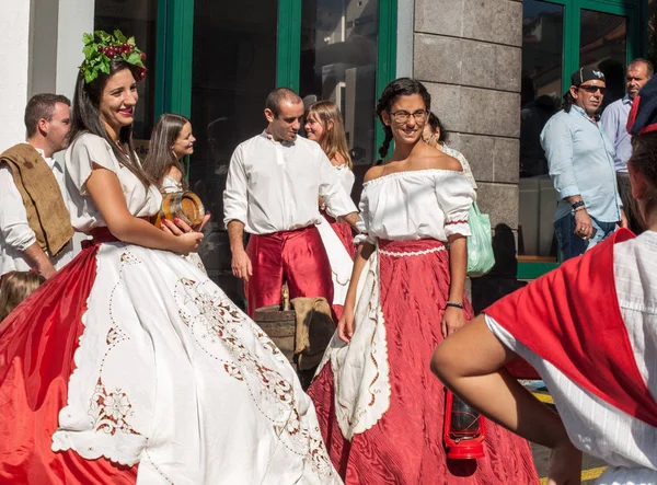 Festiwal Wina na Maderze w Estreito de Camara de Lobos, Madera, Portugalia. — Zdjęcie stockowe