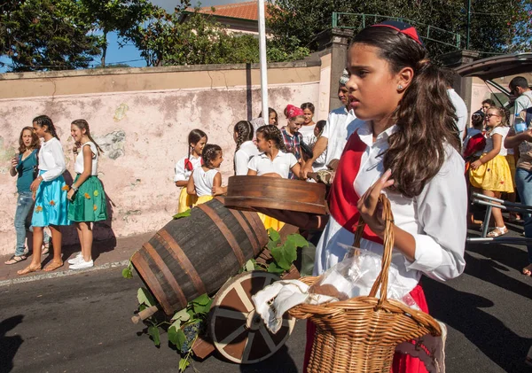 Madeiras vinfestival i Estreito de Camara de Lobos, Madeira, Portugal. — Stockfoto