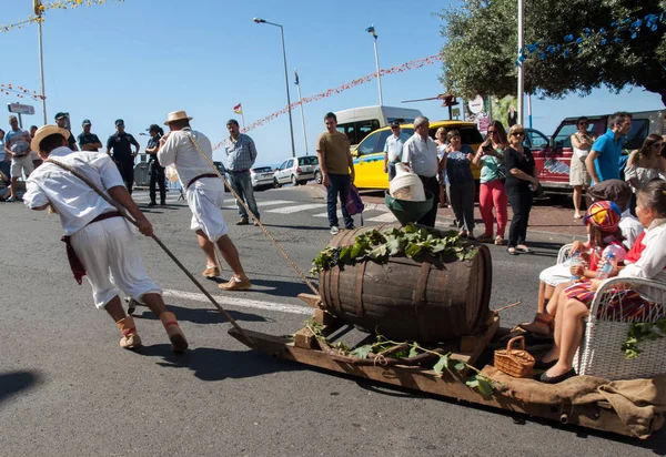 Festiwal Wina na Maderze w Estreito de Camara de Lobos, Madera, Portugalia. — Zdjęcie stockowe