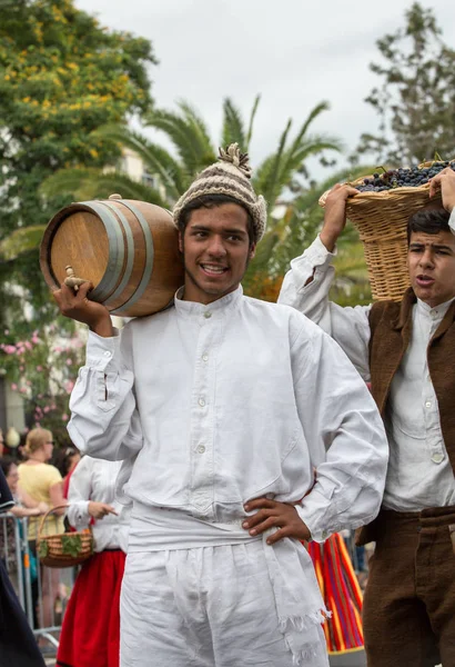 Festival vína Madeira ve Funchalu. Madeira, Portugalsko. — Stock fotografie