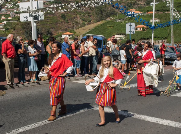 Festiwal Wina na Maderze w Estreito de Camara de Lobos, Madera, Portugalia. — Zdjęcie stockowe