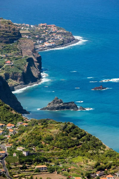 Viewpoint over the north coast of Madeira, Portugal — Stock Photo, Image