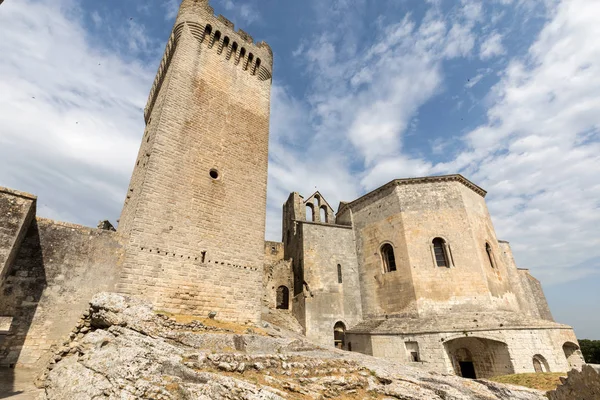  Arles, Fransa yakınlarındaki Montmajour 'da Aziz Peter Manastırı