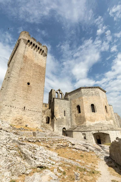  Arles, Fransa yakınlarındaki Montmajour 'da Aziz Peter Manastırı