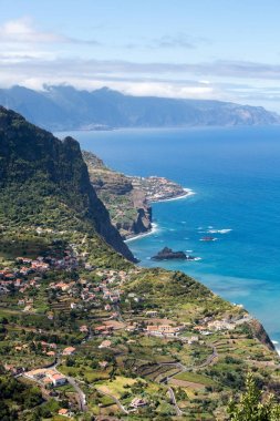 Madeira, Portekiz Kuzey kıyısında üzerinde bakış açısı