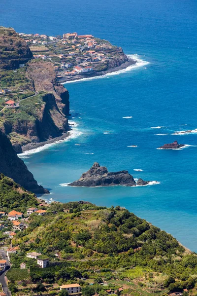 Mirador sobre la costa norte de Madeira, Portugal —  Fotos de Stock