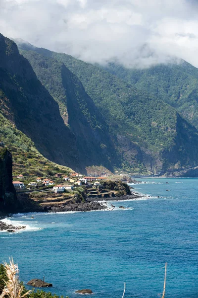 Mirador sobre la costa norte de Madeira, Portugal —  Fotos de Stock