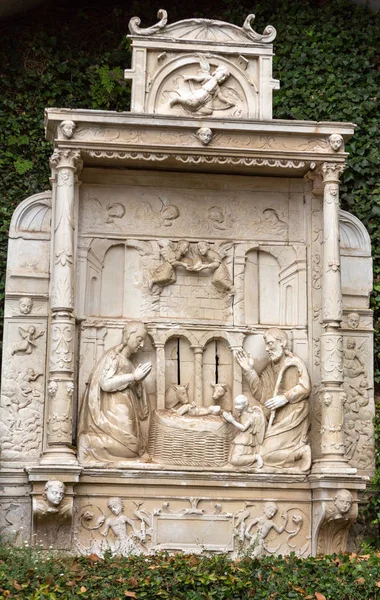 Τις ξυλεπενδύσεις - επικεράμωση που απεικονίζει μια σκηνή nativity στο Monte Palace Τροπικός Κήπος, Funchal, Madeira, Πορτογαλία — Φωτογραφία Αρχείου