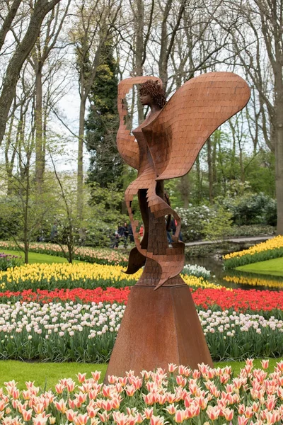 Lisse Niederlande April 2017 Engel Statue Keukenhof Garten Lisse Niederland — Stockfoto