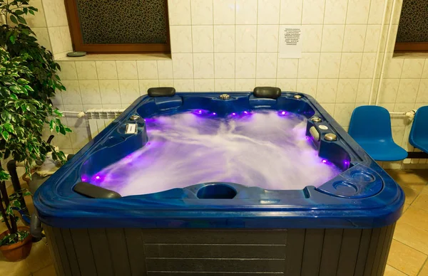 Wisla Polen Oktober 2105 Hydromassagebad Voor Kleur Therapie Het Revalidatiecentrum — Stockfoto