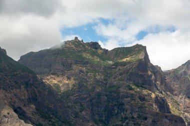 Rahibeler Vadisi, Portekiz, Madeira Adası 'ndaki Curral das Freiras.