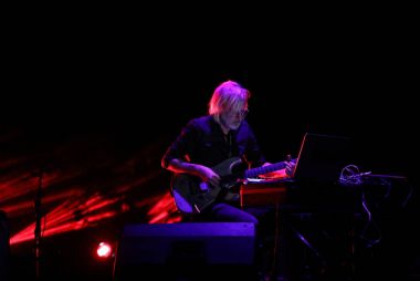 Gorlice, Polonya - July14 2017: Eivind Aarset uluslararası multimedya sunum - ortam Festivali canlı. Gorlice. Polan