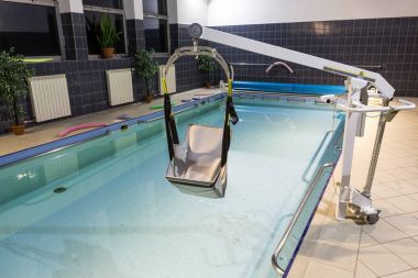 Wisla, Polonya - 23 Ekim 2105: Hidroterapi Havuzu Wisla, Polonya Engelliler Rehabilitasyon Merkezi
