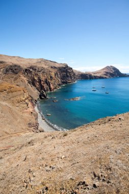 Portekiz 'in Madeira şehrinin doğusundaki Ponta de Sao Lourenco' da güzel bir manzara.