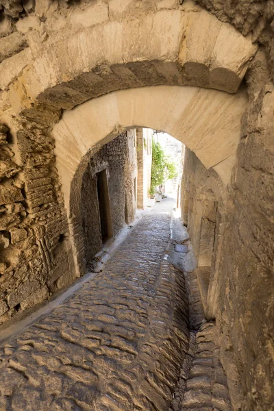 Smal Gate Middelalderbyen Gordes Provence Frankrike – stockfoto