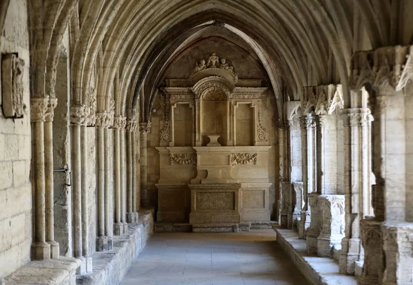 Chiostri Romanici Chiesa San Trofimo Cattedrale Arles Provence Francia — Foto Stock