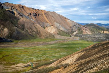 Fjallabak Doğa Rezervi 'ndeki Landmannalaugar volkanik dağları. İzlanda
