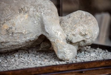Son anlarını bir erkekte bir alçı döküm. Pompei, İtalya