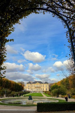 Paris, Fransa-Kasım 2017: Rodin Müzesi Paris. Fransa. 