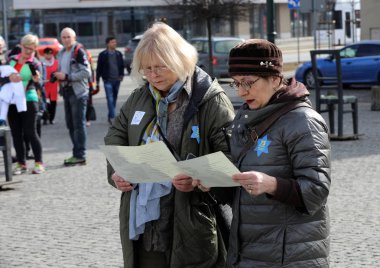 Krakov, Polonya - 11 Mart 2018: Krakow getto tasfiye - anma Mart 75 dönümü. Cracow. Polonya