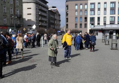 Krakov, Polonya - 11 Mart 2018: Krakow getto tasfiye - anma Mart 75 dönümü. Cracow. Polonya