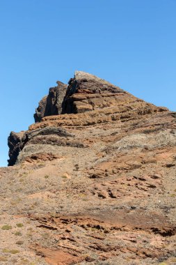Portekiz 'in Madeira şehrinin doğusundaki Ponta de Sao Lourenco' da güzel bir manzara.