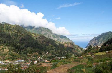 Sao Vincente, Madeira, Portekiz çevresinde Kuzey kıyılarının görünümü,