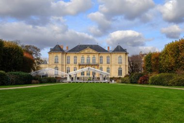 Paris, Fransa-Kasım 2017: Rodin Müzesi Paris. Fransa. 