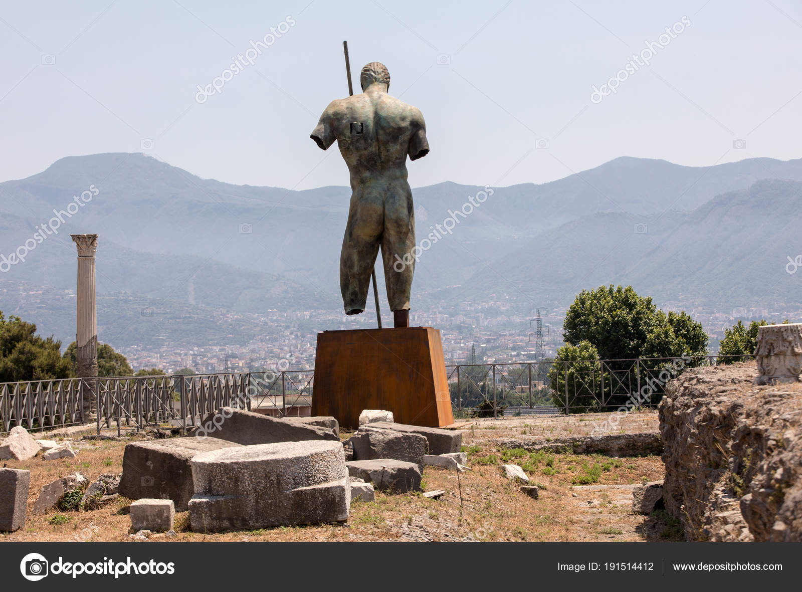 Pompeii Italy June 17 Sculptures Polish Sculptor Igor Mitoraj Display Stock Editorial Photo C Wjarek