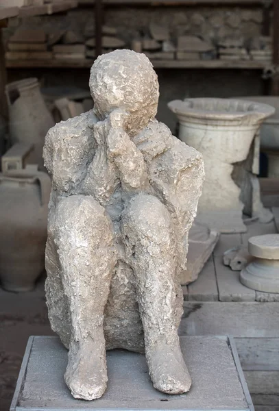 Sádrový Odlitek Člověka Jeho Posledních Chvílích Pompeii Itálie — Stock fotografie