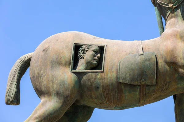 Pompeii Italy June 2017 Sculptures Polish Sculptor Igor Mitoraj Display — Stock Photo, Image