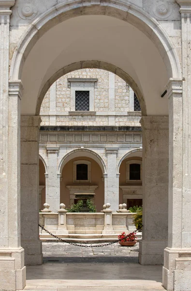 Montecassino Italie Juin 2017 Cloître Abbaye Bénédictine Montecassino Italie — Photo