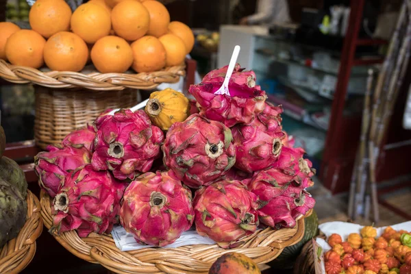 Fresh Ripe Dragon Fruits Pitaya Mercado Dos Lavradores Funchal Madeira — Stock Photo, Image