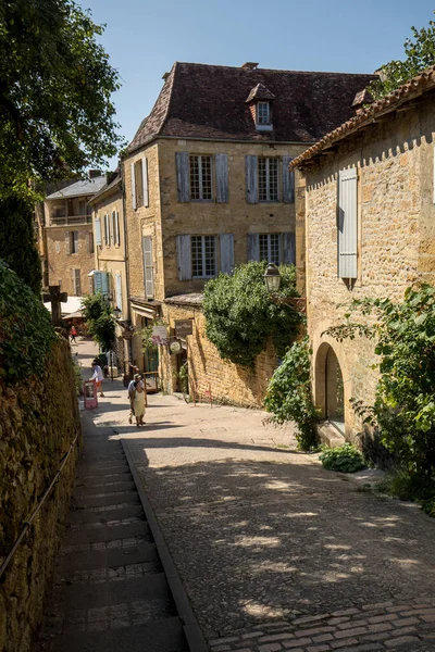 Sarlat Frankrijk September 2018 Historische Huizen Langs Montagne Straat Sarlat — Stockfoto