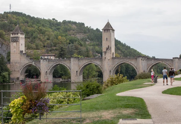 Der Mittelalterliche Pont Valentre Über Das Flussgrundstück Cahors Das Grundstück — Stockfoto