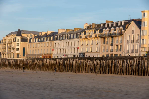 Malo Franciaország 2018 Szeptember Beach Evening Sun Buildings Seafront Promenade — Stock Fotó