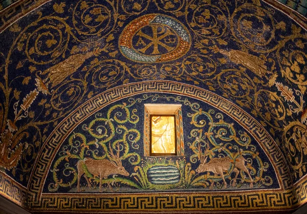 Ravenna Olaszország 2019 Szeptember Legrégebbi Legtökéletesebb Mozaik Emlékmű Galla Placida — Stock Fotó