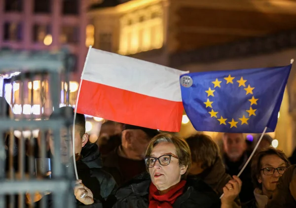 Cracovia Polonia Diciembre 2019 Una Protesta Defensa Tribunales Independientes Bajo —  Fotos de Stock