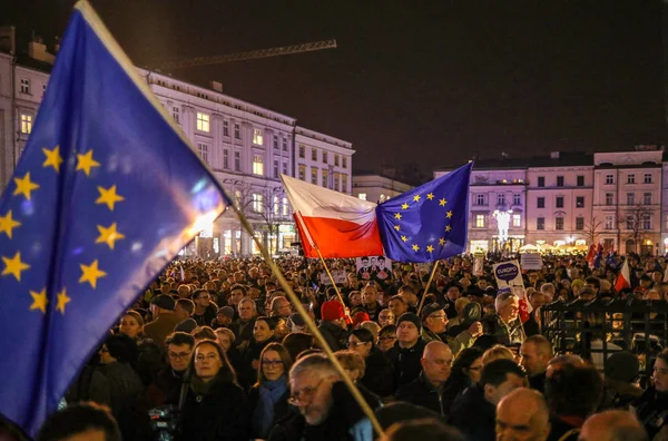 Краков Польша Декабря 2019 Года Протест Защиту Независимых Судов Лозунгом — стоковое фото