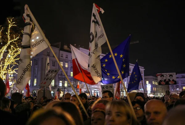 Cracovia Polonia Diciembre 2019 Una Protesta Defensa Tribunales Independientes Bajo —  Fotos de Stock