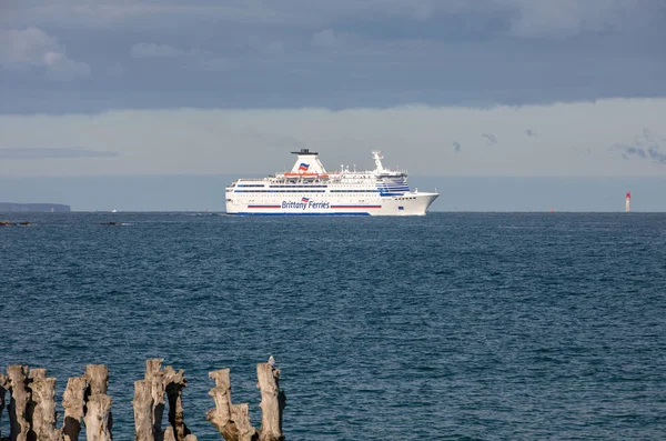 Saint Malo France September 2018 Passenger Ferry Leaving Port Saint — Stock Photo, Image