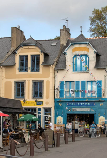 Cancale Frankrike September 2018 Barer Och Restauranger Huvudgatan Canacle Känd — Stockfoto