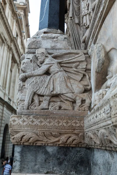 Details Van Het Westen Portaal Saint Falperra Kathedraal Arles Frankrijk — Stockfoto