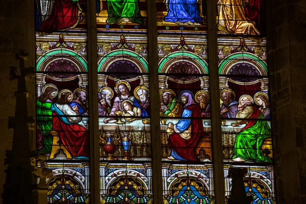 テミリオン フランス 2018 最後の晩餐 ステンド グラスの窓で 教会教会のサン テミリオン フランス — ストック写真
